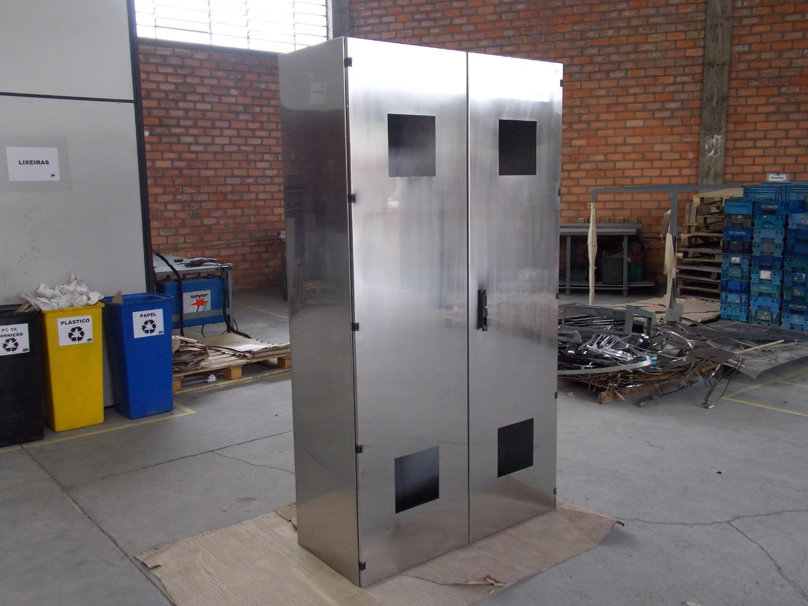 Painel de Inox