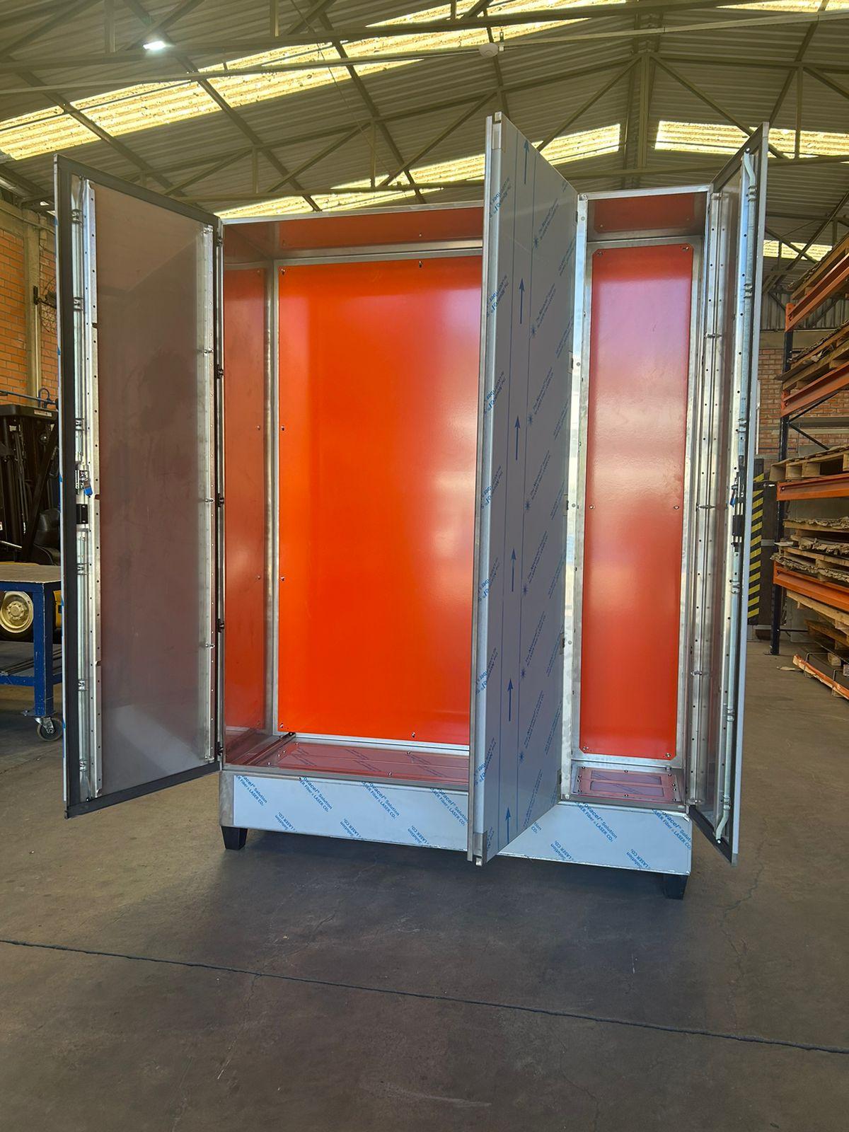 Painel de Inox